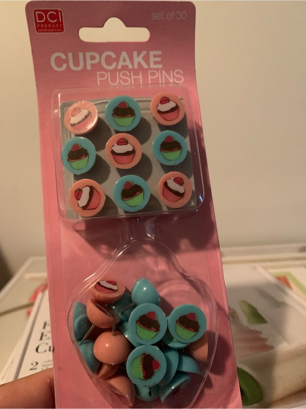 Adorable Cupcake Pushpins